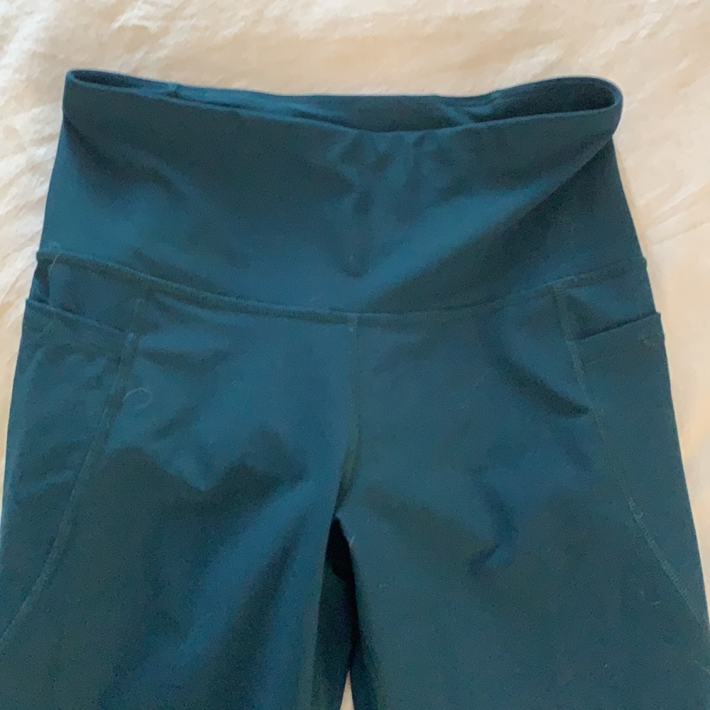 Old Navy Elevate Powersoft Workout Leggings